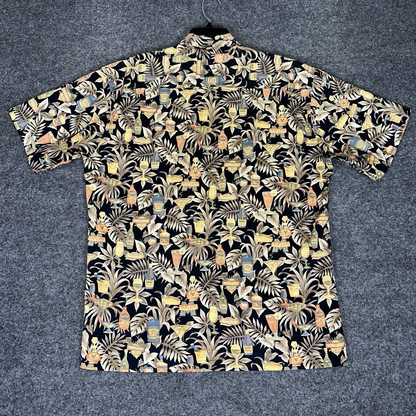 Pierre Cardin Hawaiian Shirt Mens M Floral Button Up Short Sleeve Cotton Adult