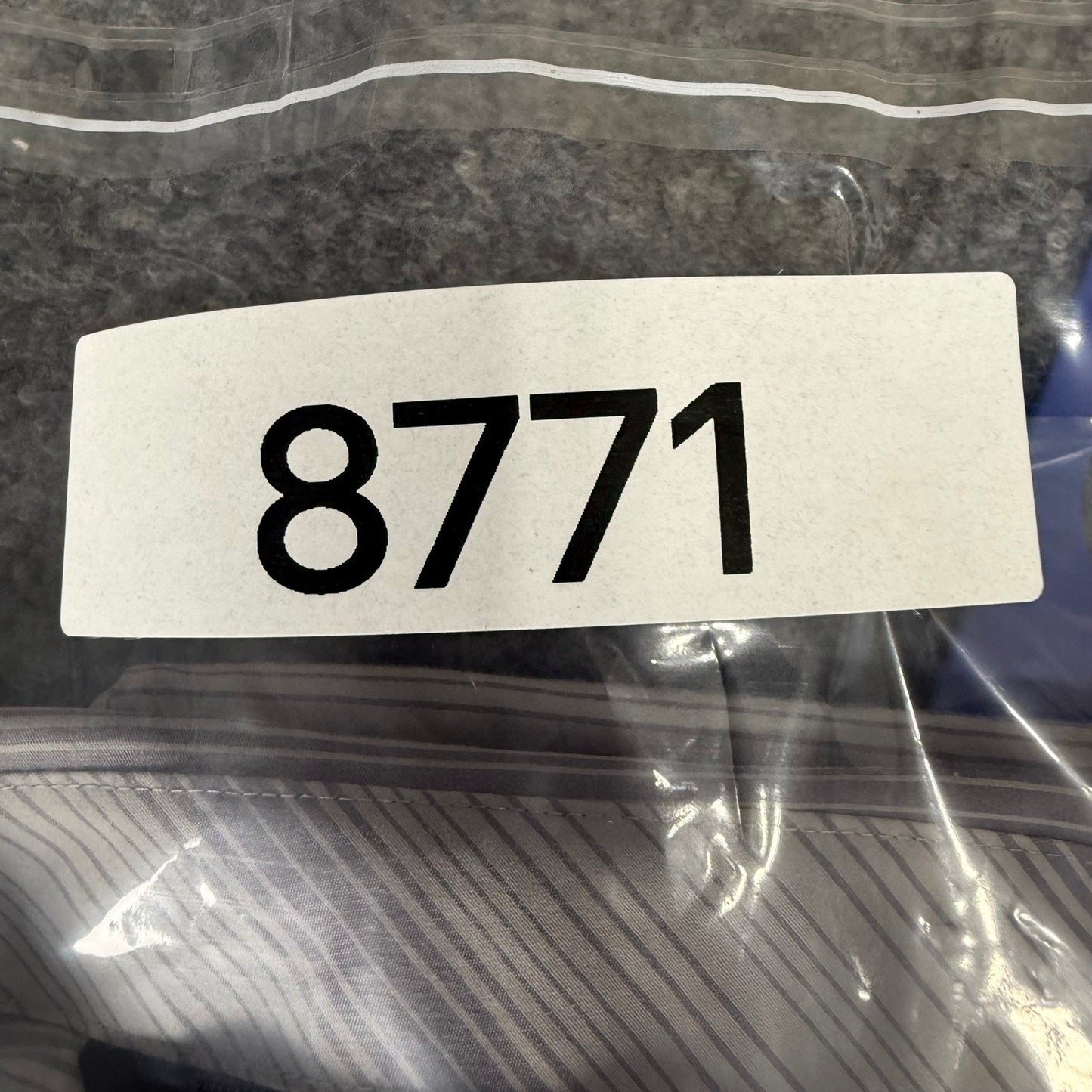 TravisMathew Mens XL Short Sleeve Button Up Shirt Striped Casual Golf Comfort