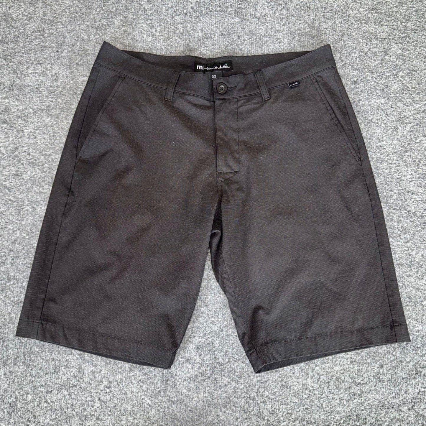 TravisMathew Mens Golf Shorts 32 (33) Black Performance Stretch Casual Athletic