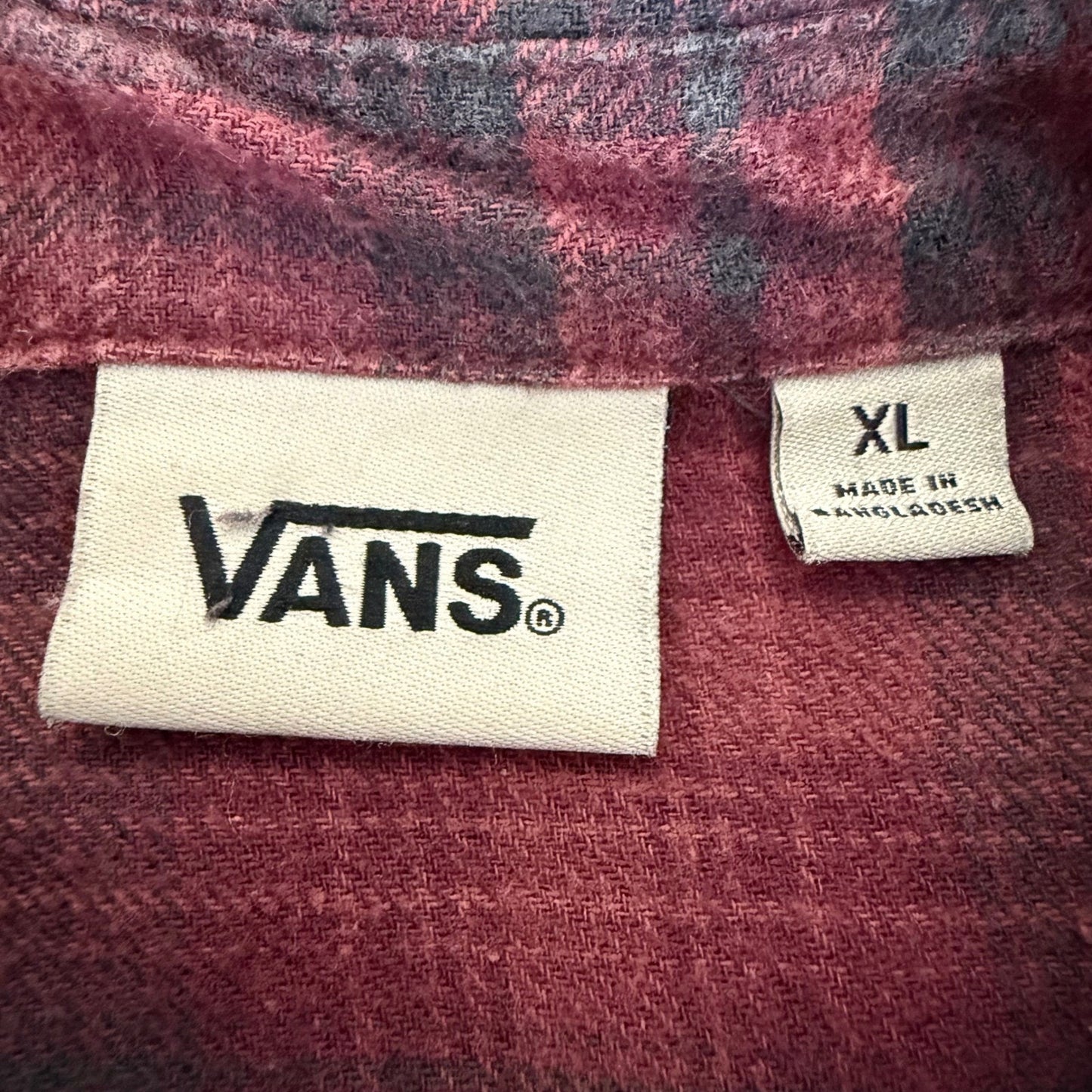 Vans Flannel Shirt Mens XL Red Plaid Long Sleeve Button Up Casual Skate Grunge