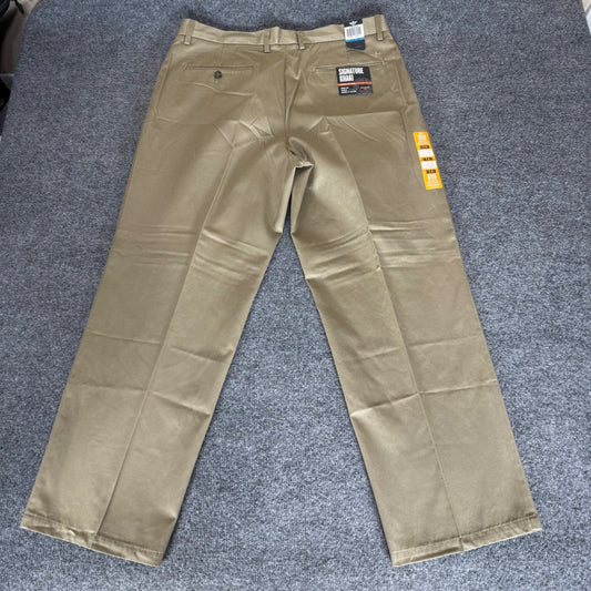Dockers Signature Khaki Pants Mens 36x30 Tan Classic Fit Pleated Casual Workwear