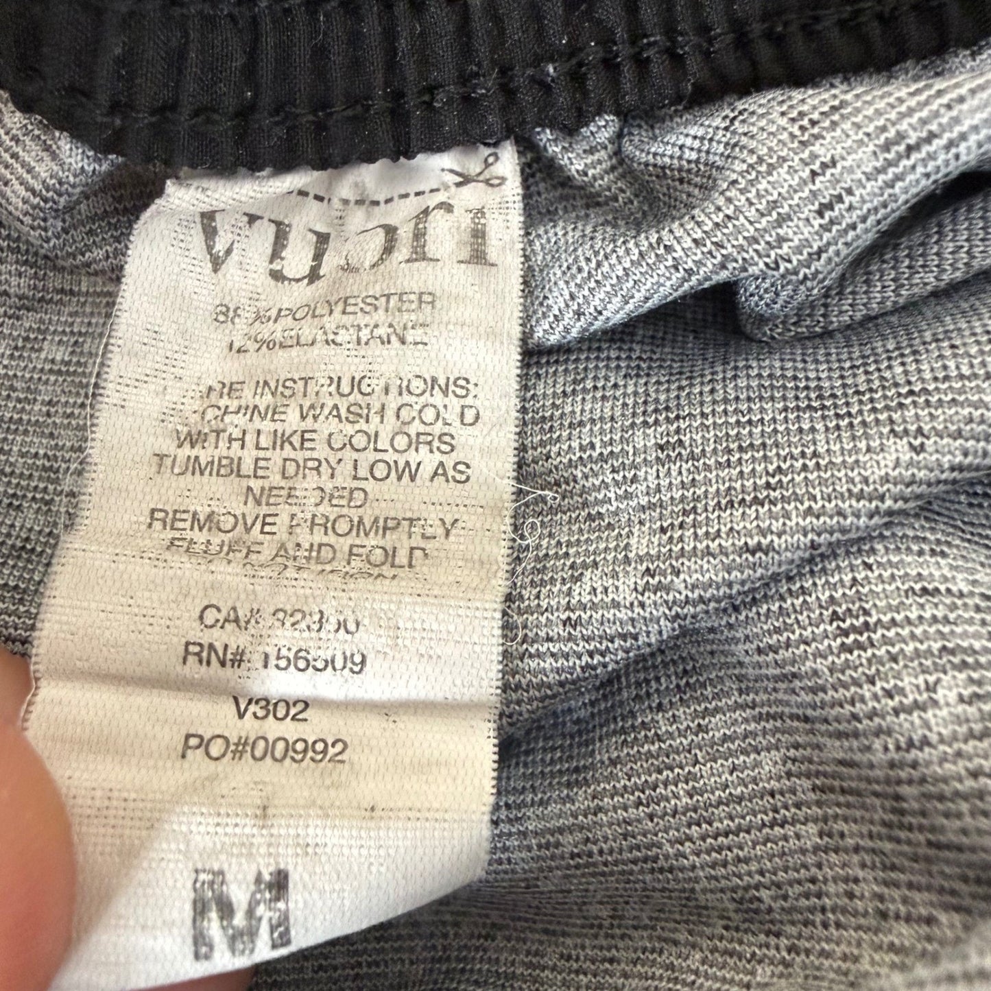 Vuori Kore Shorts Mens Medium Size 30 Black Lined Athletic Gym Training Workout