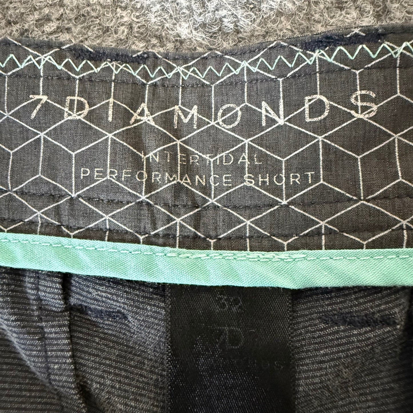 7 Diamonds Intertidal Performance Shorts Mens 32 Gray Casual Athletic Stretch