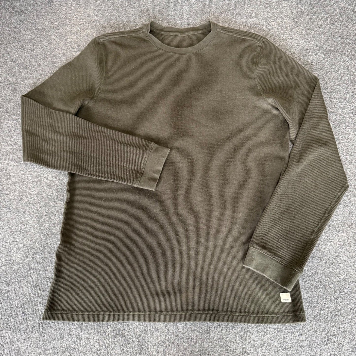 Vuori Mens XL Long Sleeve Thermal Waffle Knit Crew Neck Shirt Olive Green V176