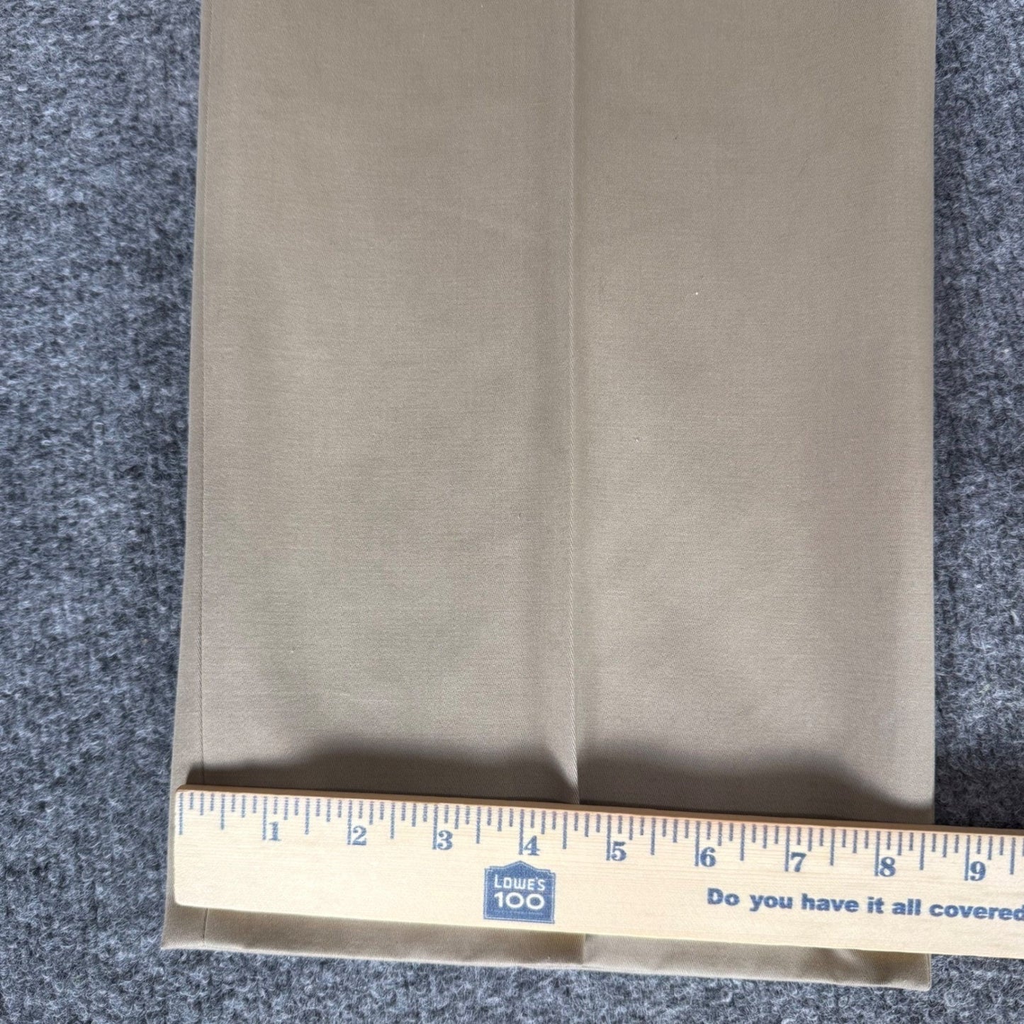Kirkland Signature Mens Non Iron Khaki Chinos Classic Fit 36x34 Tan Casual Pants