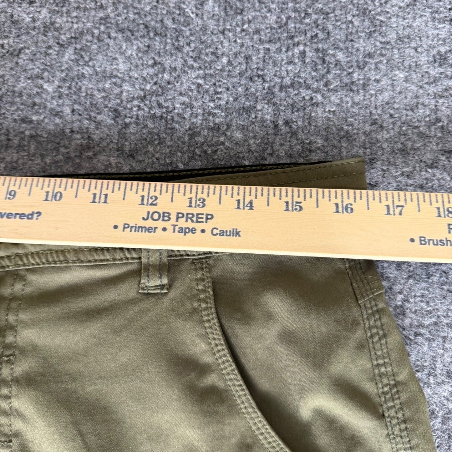 prAna Zion Stretch Short Mens 33 Olive Green Cargo Hiking Outdoor Durable Travel