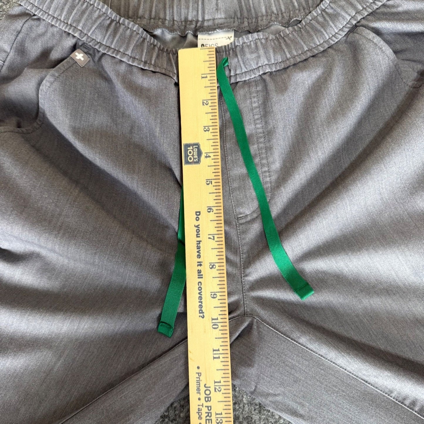 FIGS Tansen Scrub Jogger Pants Mens Medium Grey Nursing Medical Uniform Clinic