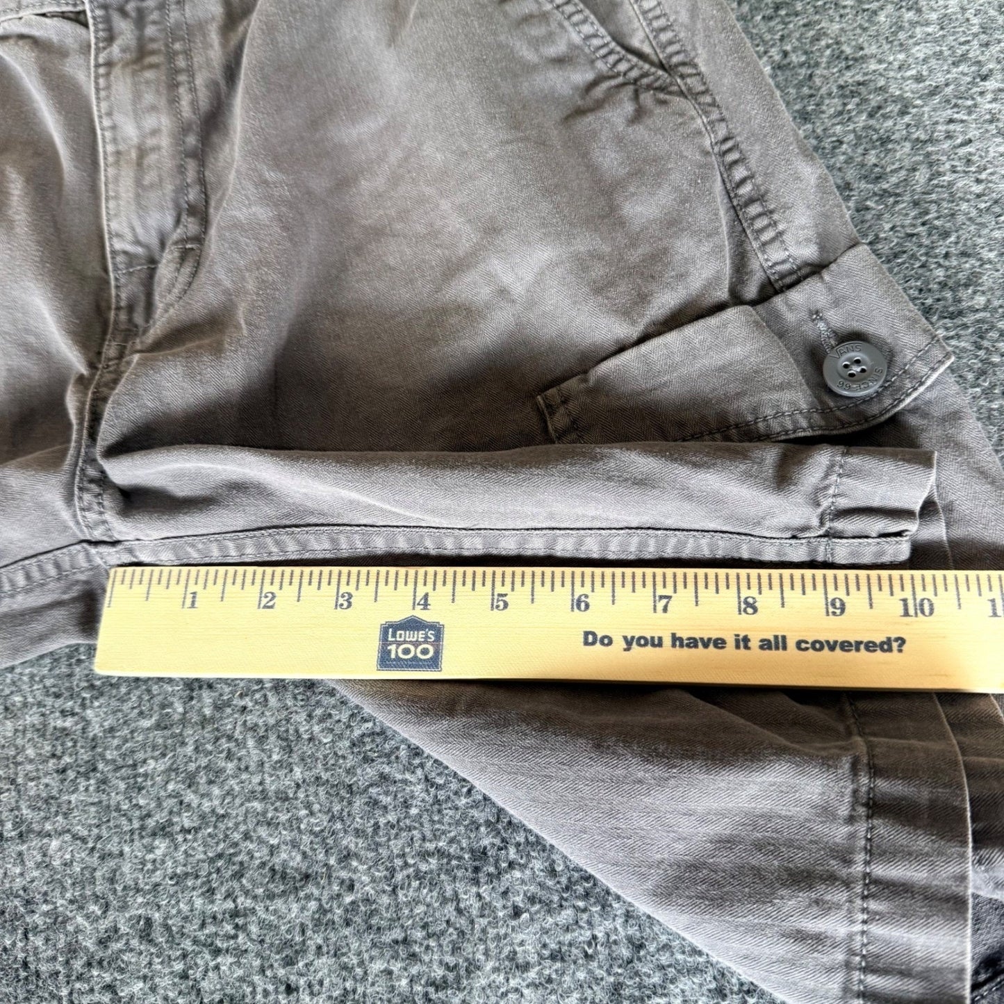 Vans Cargo Shorts Mens Size 30 Gray Casual Skate Streetwear Utility Y2K Grunge