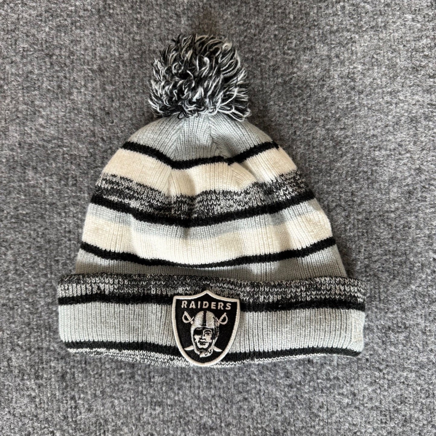 Las Vegas Raiders New Era Beanie Pom Pom Knit Hat NFL Football Striped One Size