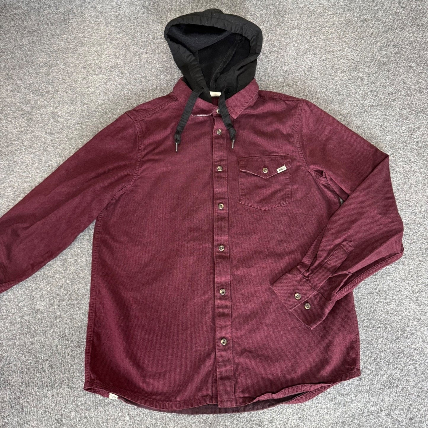 Vans Flannel Hoodie Shirt Mens Small Burgundy Corduroy Long Sleeve Button Up