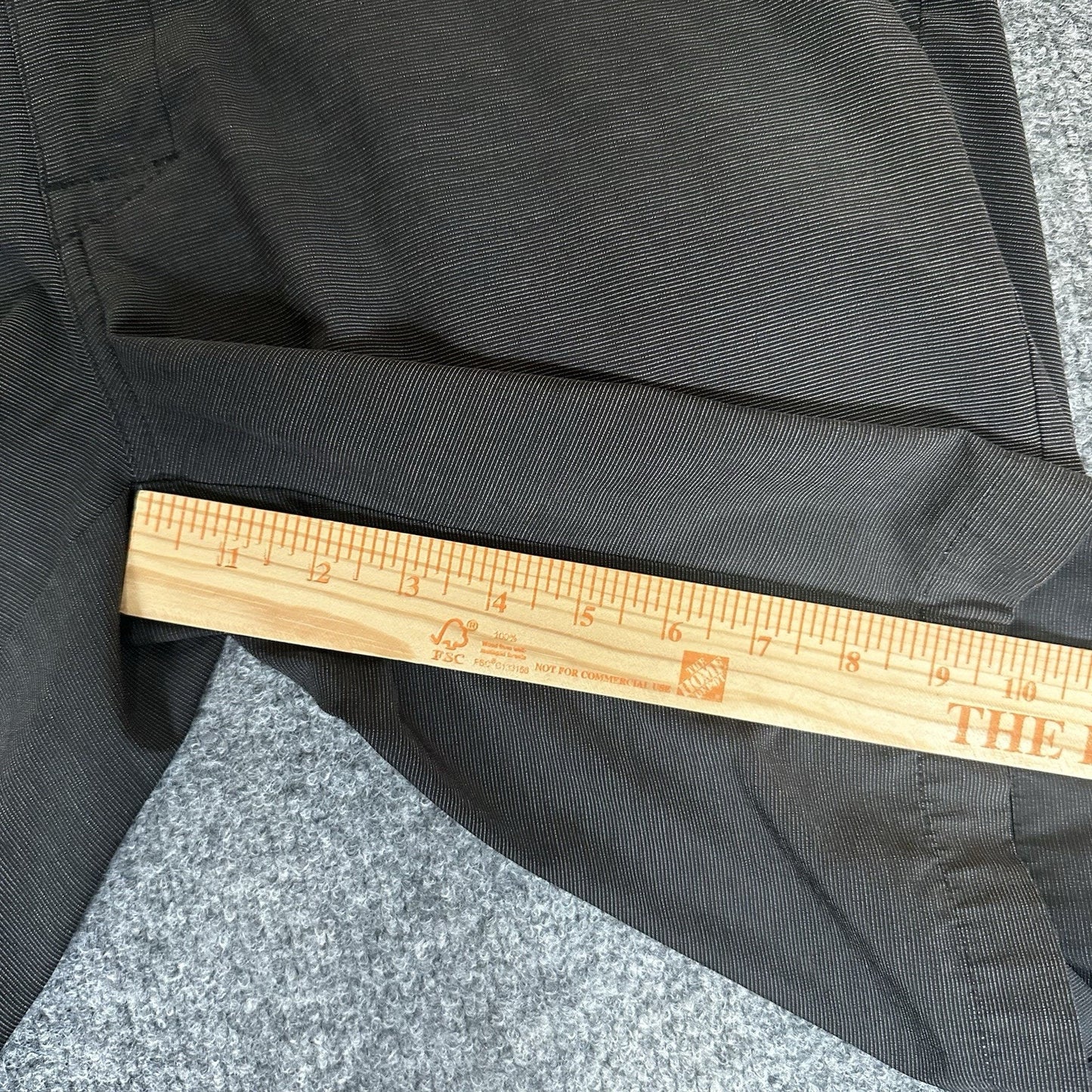 Travis Mathew Shorts Mens 34 Black Golf Chino 9" Performance Mid Rise Casual