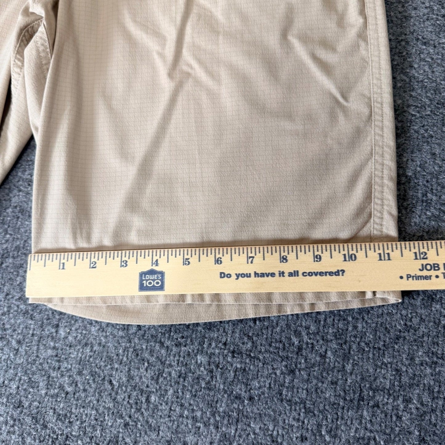 Lululemon Shorts Mens 34 Beige Athletic Casual Lightweight Chino Golf Comfort