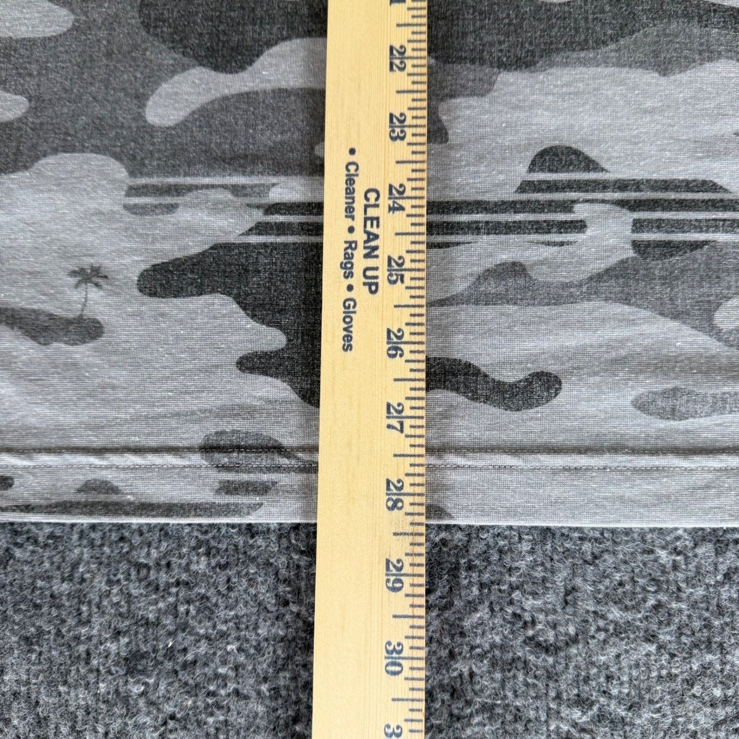 Travis Mathew Golf Polo Shirt Men Medium Gray Camo Palm Tree Short Sleeve Casual