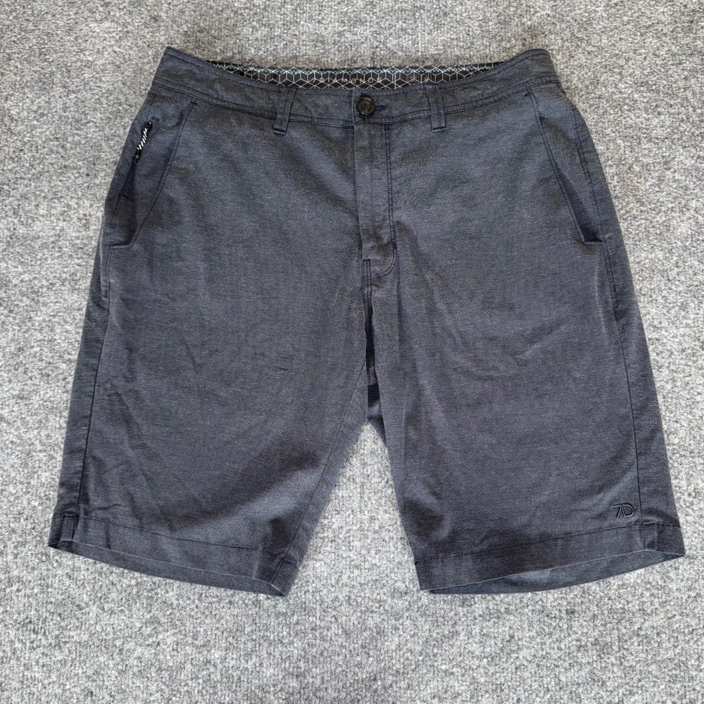 7 Diamonds Intertidal Performance Shorts Mens 32 Gray Casual Athletic Stretch