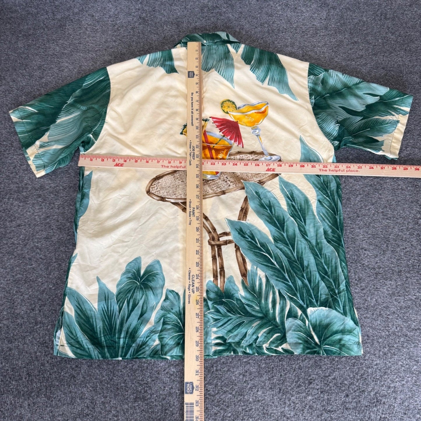 Tori Richard Mens Rayon Hawaiian Shirt Tropical Cocktail Palm Medium Aloha VTG