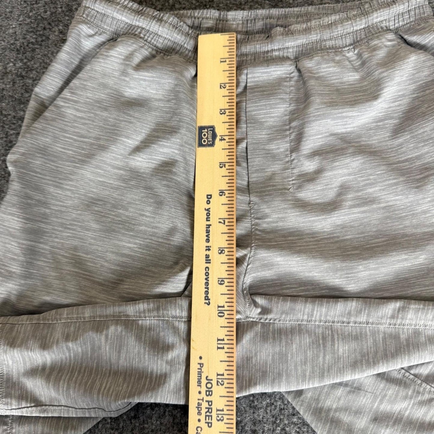 Lululemon Athletic Shorts Mens S Gray Gym Workout Training Stretch Performance