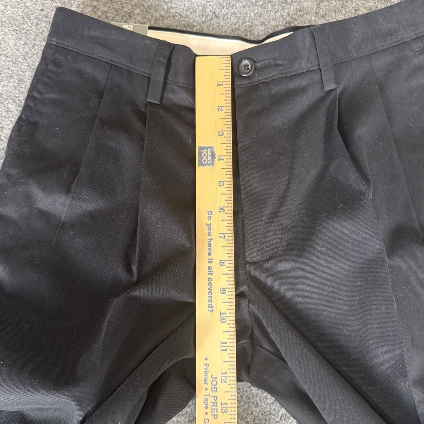 Dockers Mens Easy Khaki D3 Classic Fit Pleated Pants Black 34x30.5 NWT Office