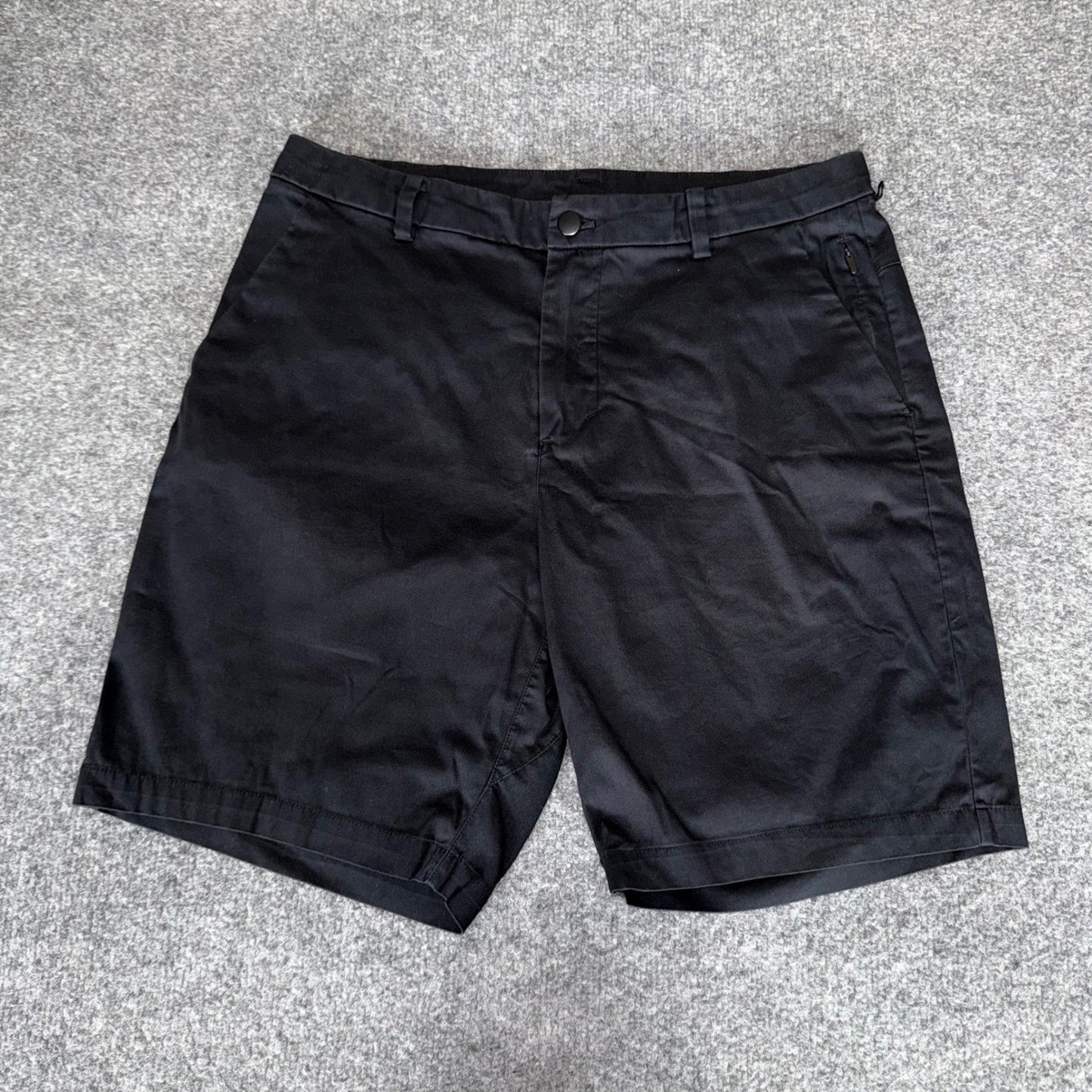 Lululemon Commission Mens Shorts Black Size 32 Chino Golf Casual Performance