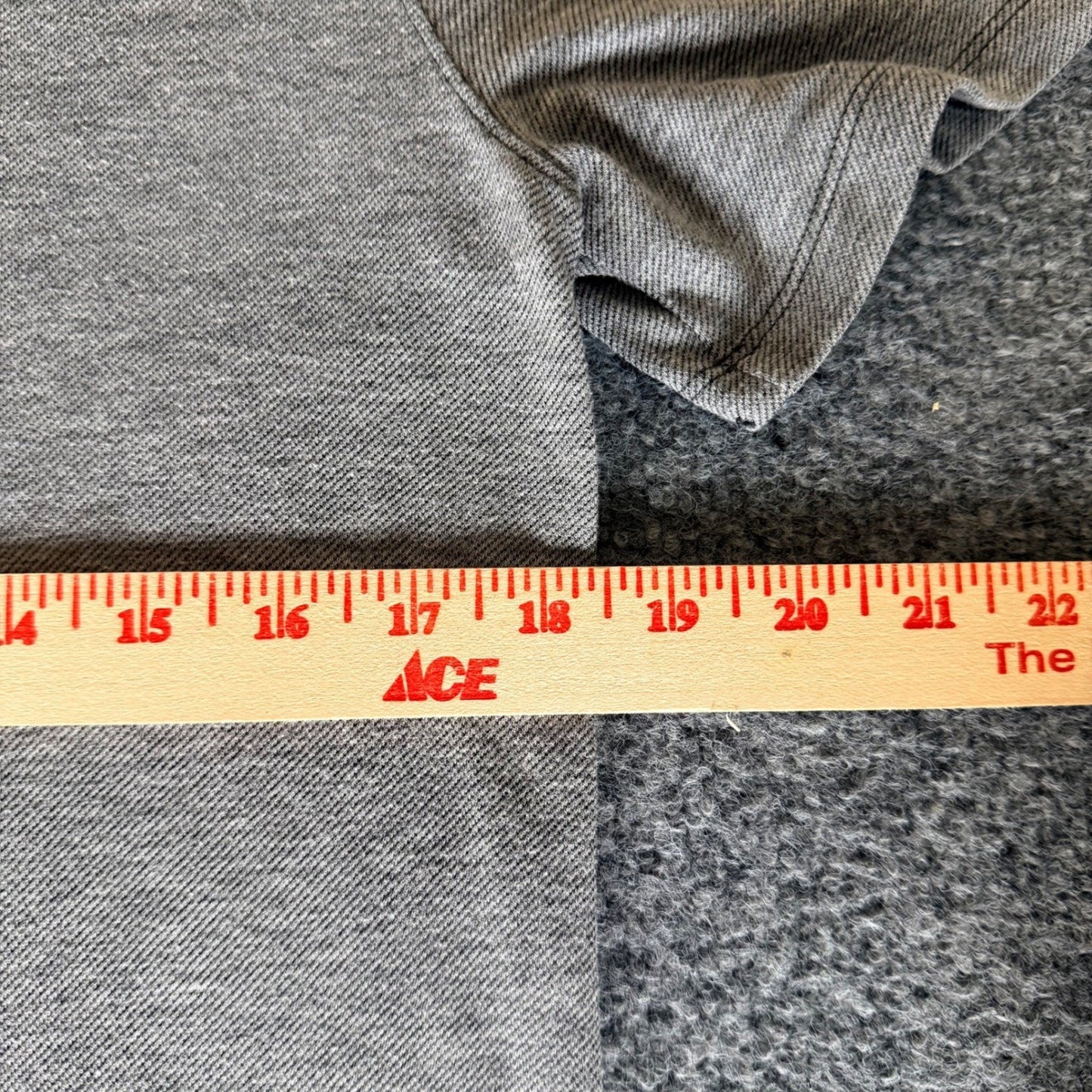 Lululemon Polo Shirt Mens Small Gray Short Sleeve Athletic Casual Performance