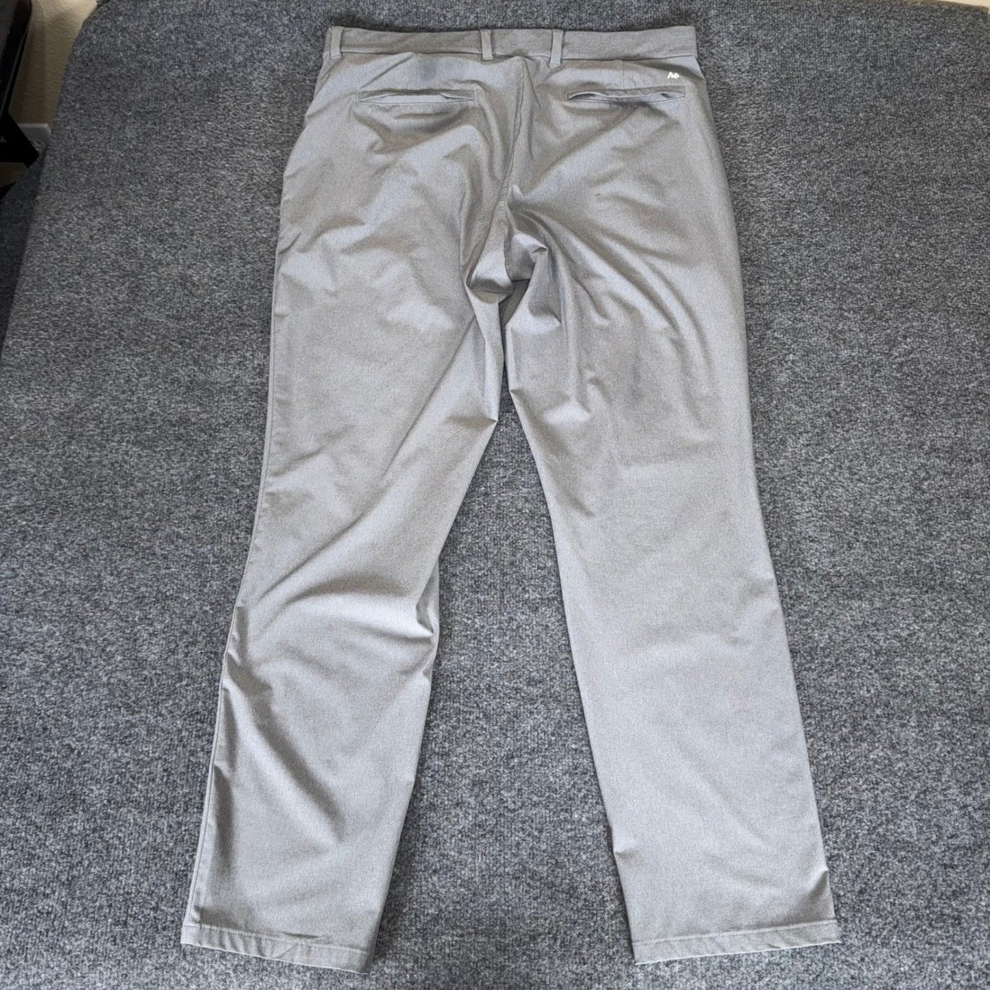 Mizzen+Main Helmsman Pants Mens 38x32 Gray Slim Fit Stretch Golf Performance