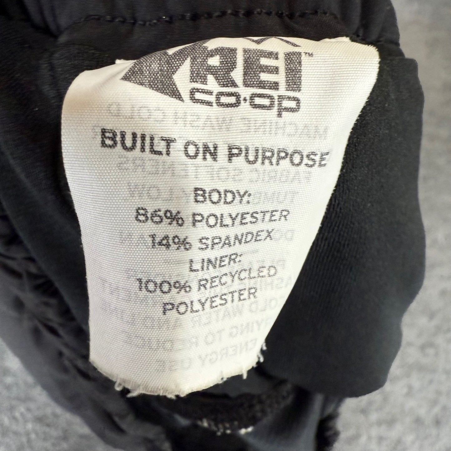 REI Co-op Running Shorts Mens Small Black Lined Lightweight Zip Pockets Athletic