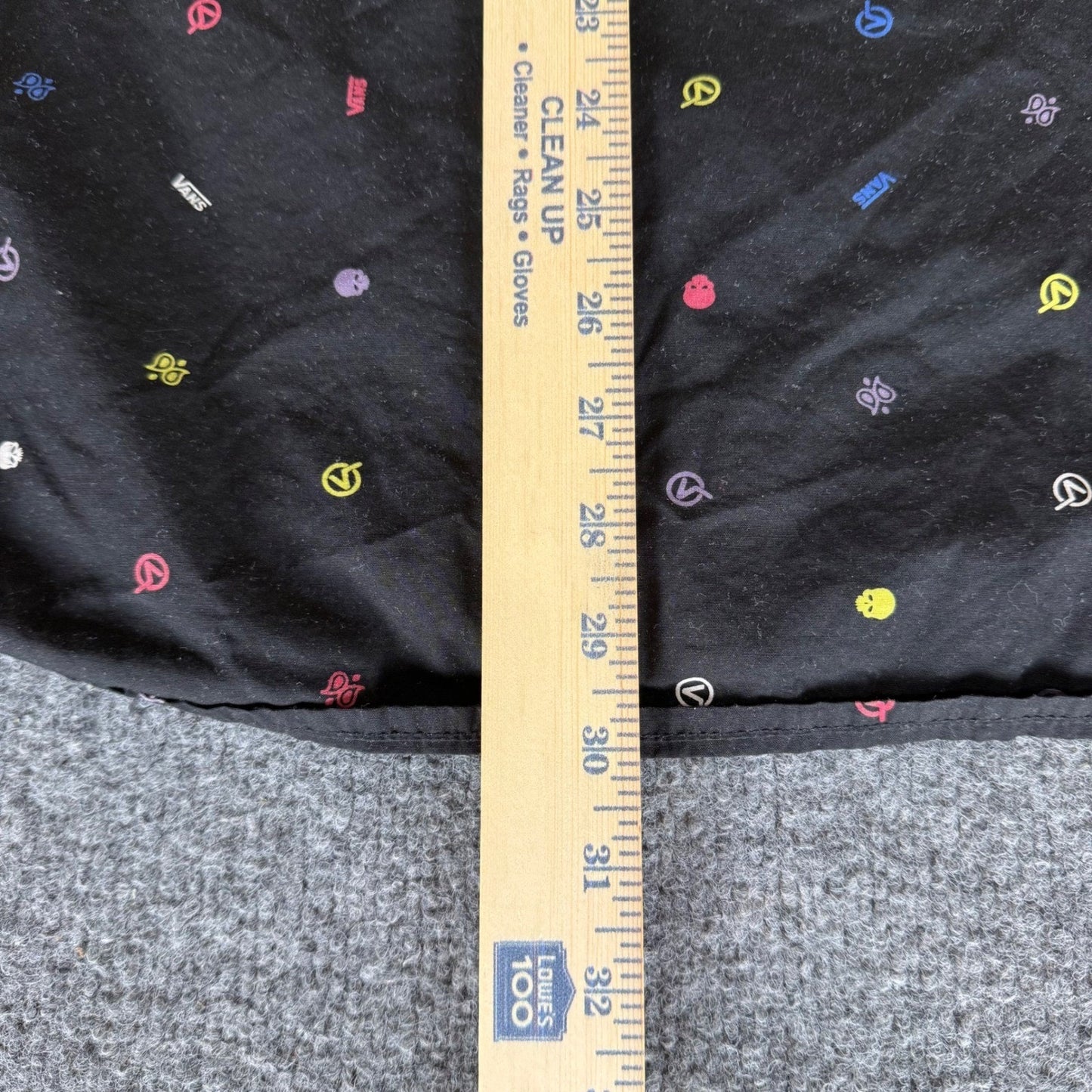 Vans Shirt Mens XL Short Sleeve Button Up Black AOP Skate Casual Streetwear