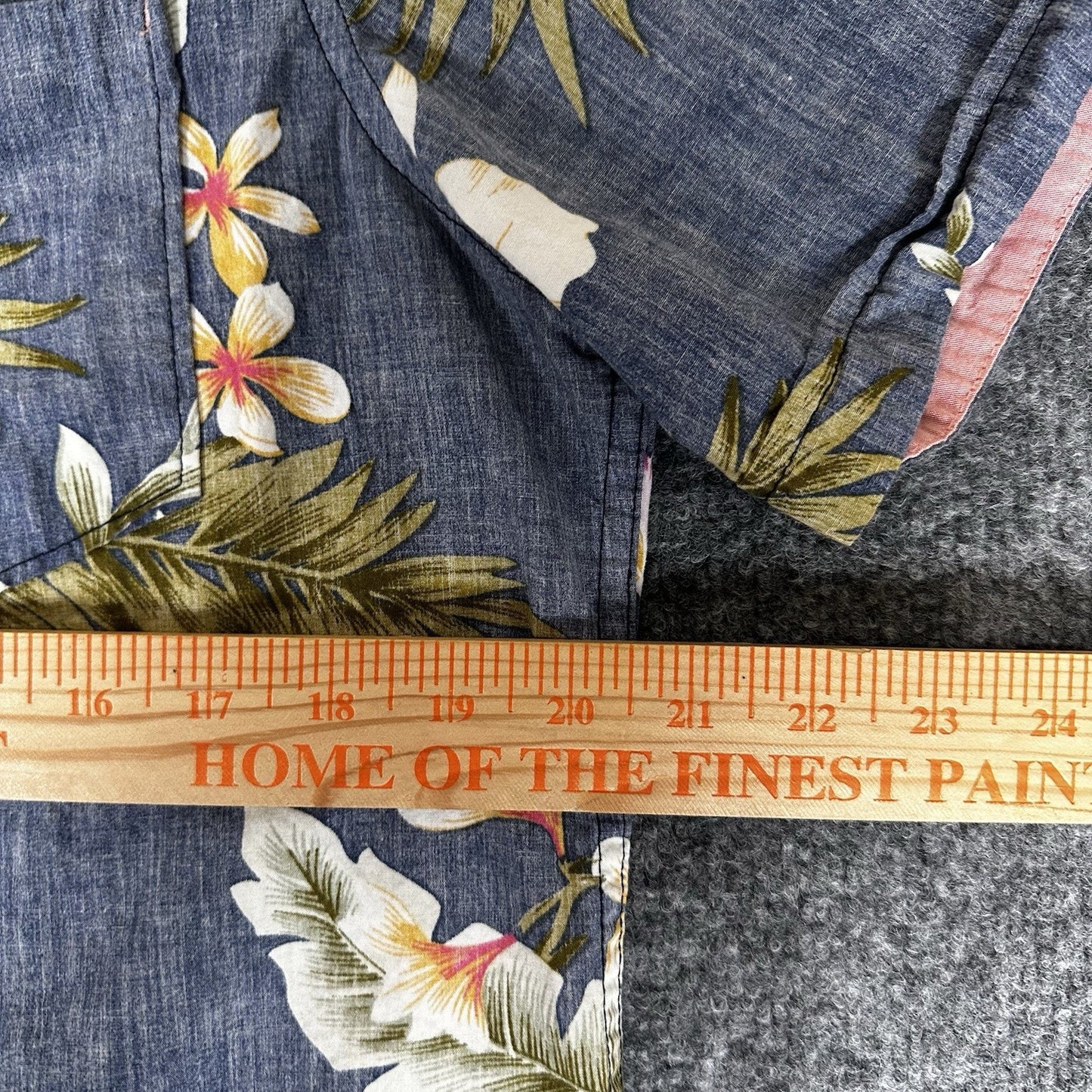 7 Diamonds Shirt Men's Medium Blue Floral Short Sleeve Button Up Reverse Casual