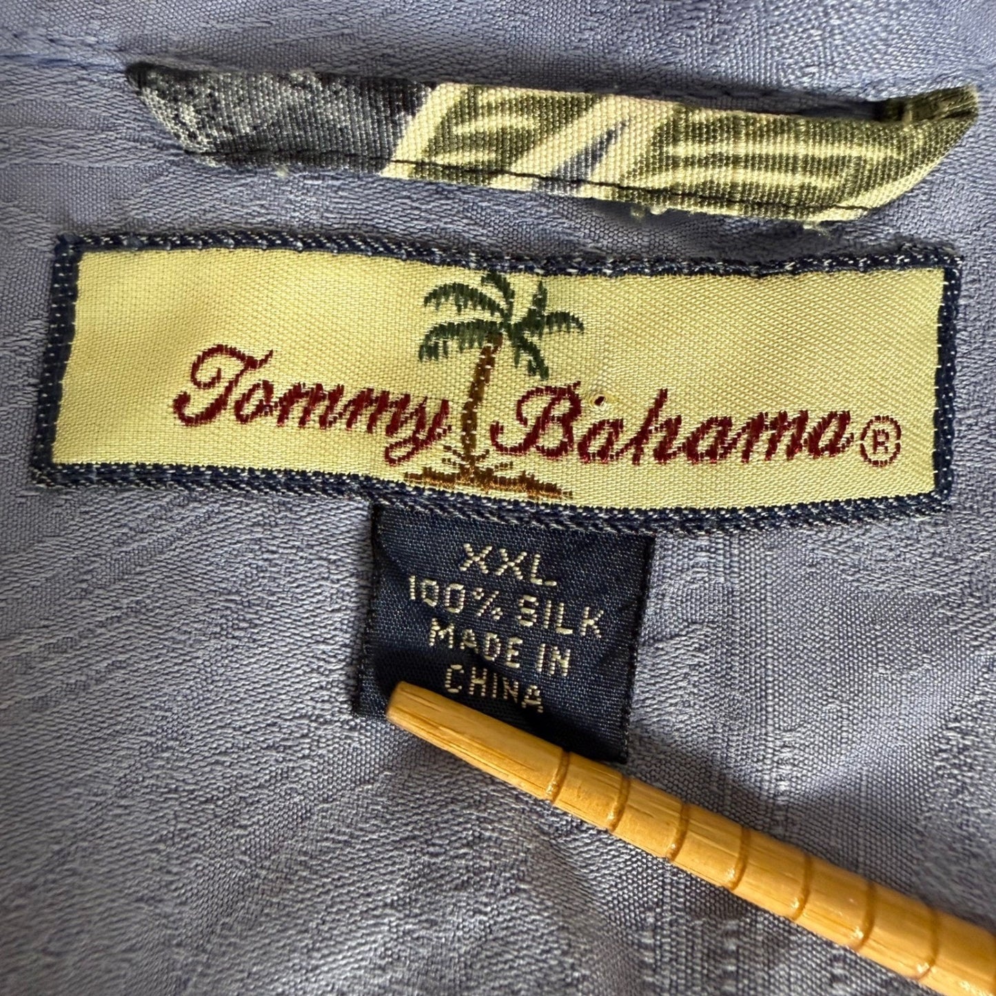 Tommy Bahama Mens XXL Blue 100% Silk Tropical Leaf Jacquard Camp Shirt Hawaiian