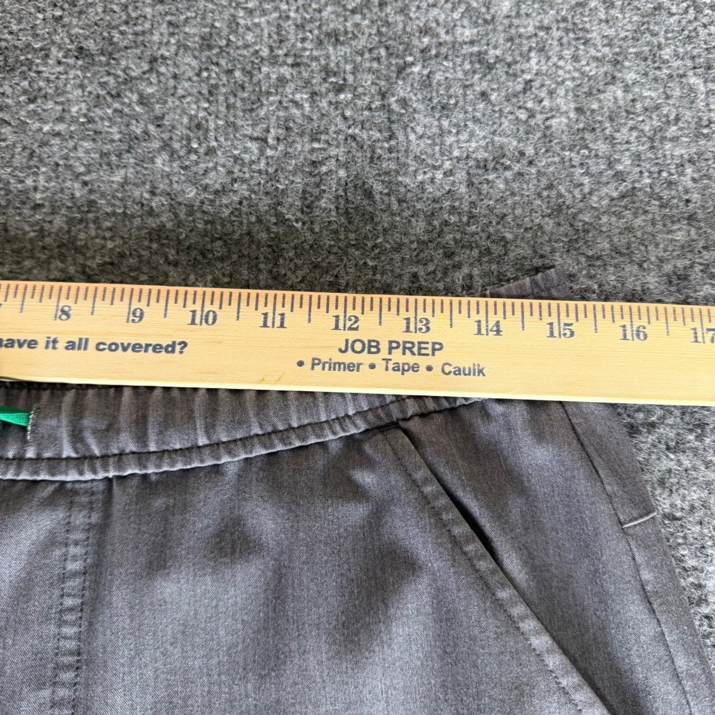 FIGS Tansen Scrub Jogger Pants Mens Medium Grey Nursing Medical Uniform Clinic