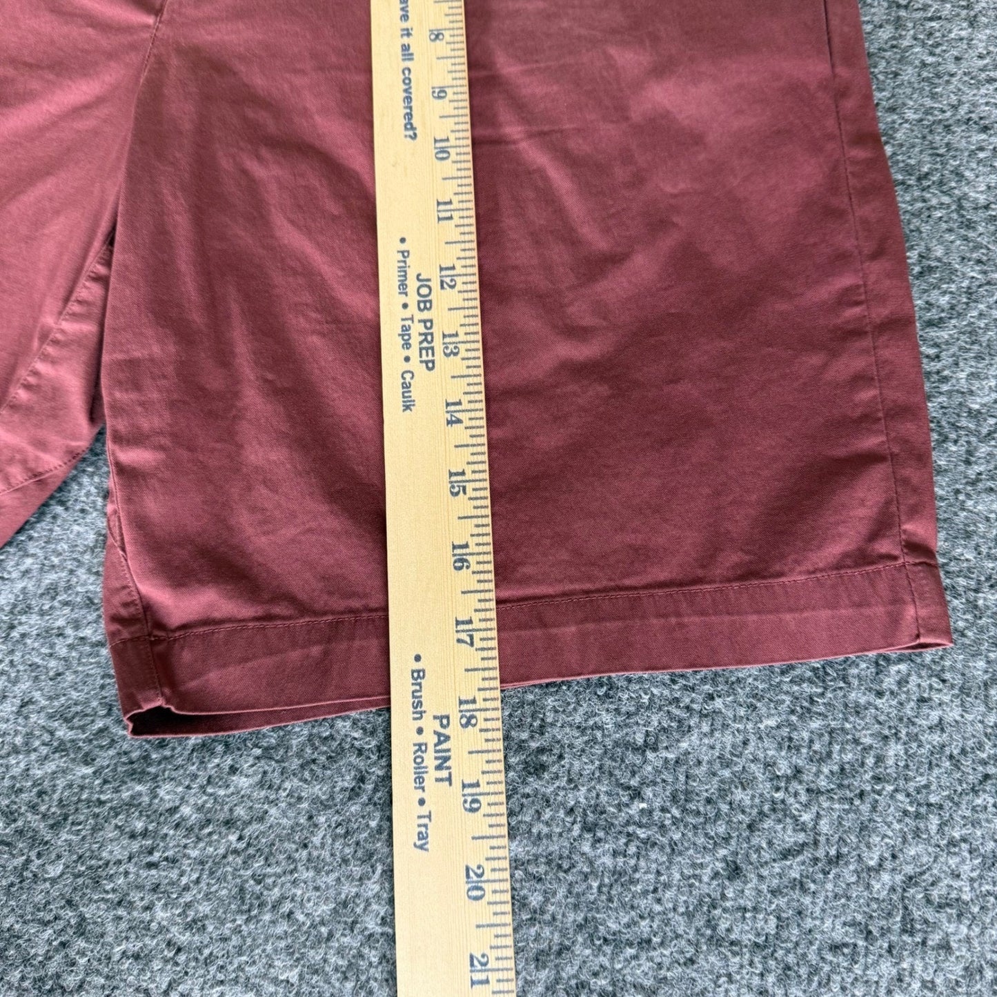 Lululemon Commission Short Mens 32 Burgundy Chino Flat Front Casual Golf Comfort