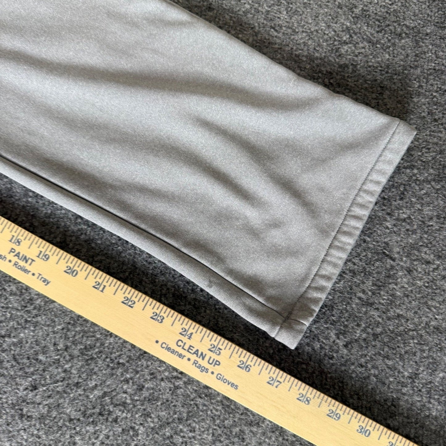 Under Armour Mens Small Loose Fit Fleece Sweatpants Gray Athletic Jogger Lounge