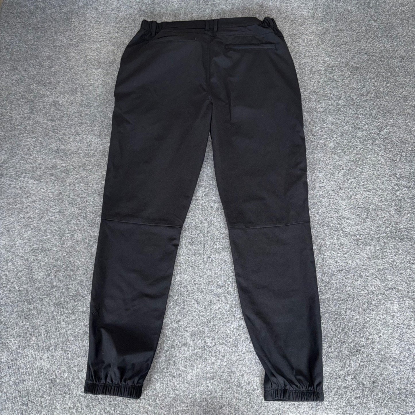 Cuts AO Jogger Mens Medium Black Technical Athletic 31x28 Pants Stretch Comfort
