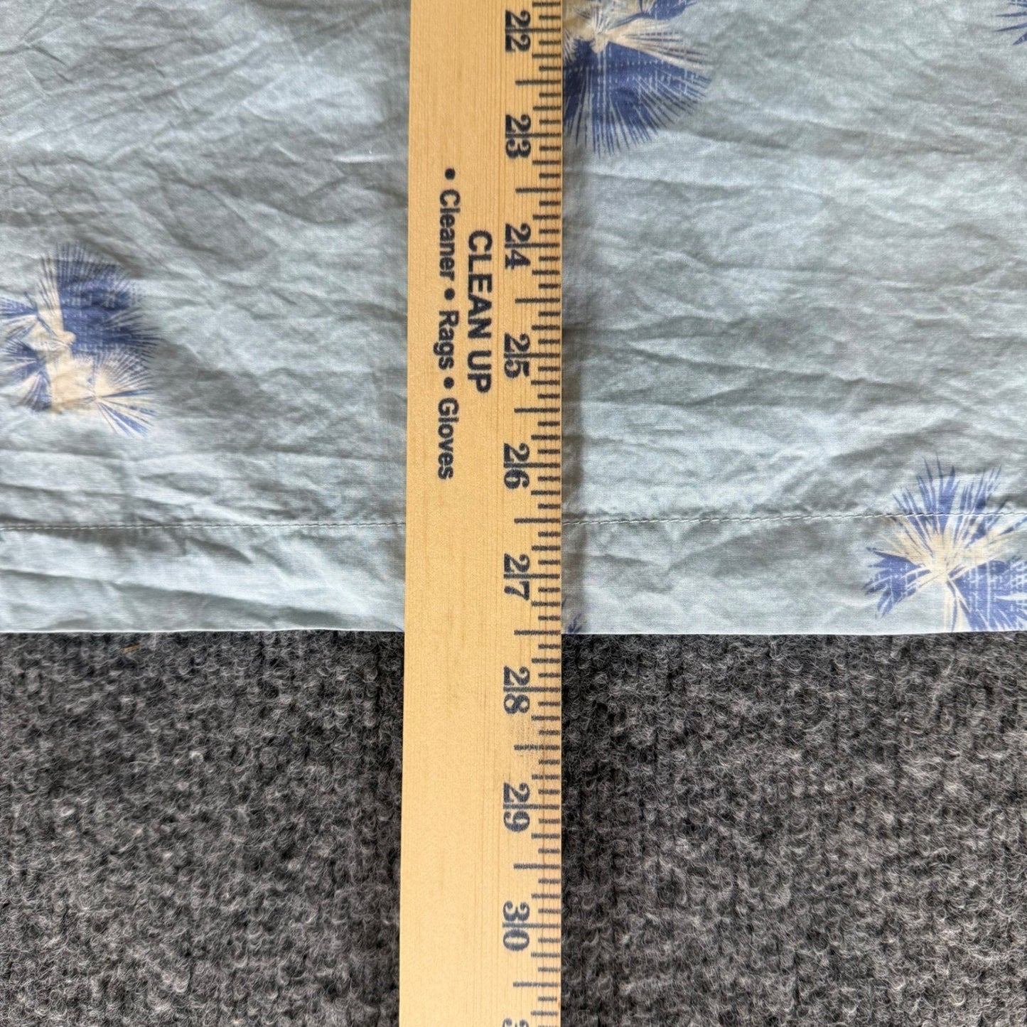 Travis Mathew Hawaiian Shirt Mens Large Blue Floral Short Sleeve Button Up Golf