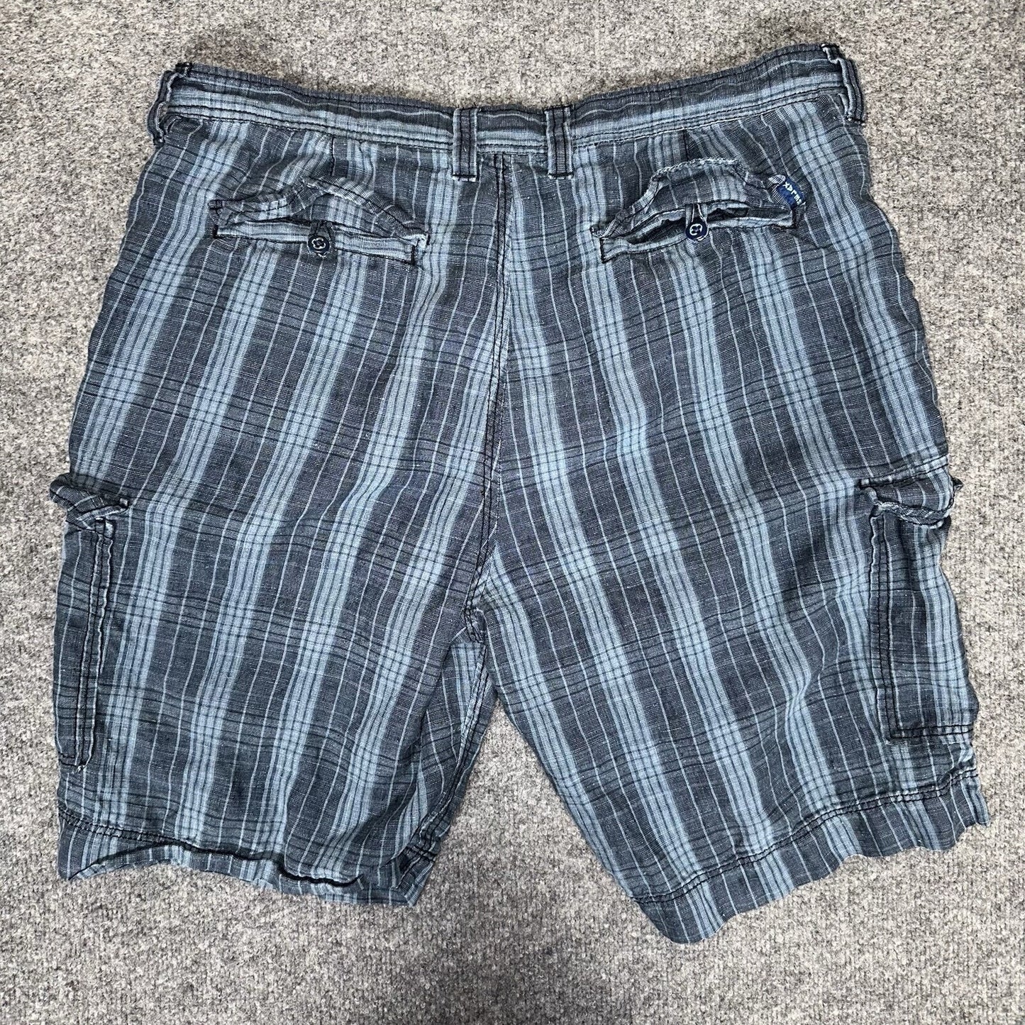 Tommy Bahama Relax Cargo Shorts Men 38x10 Blue 100% Linen Striped Mid Rise Adult