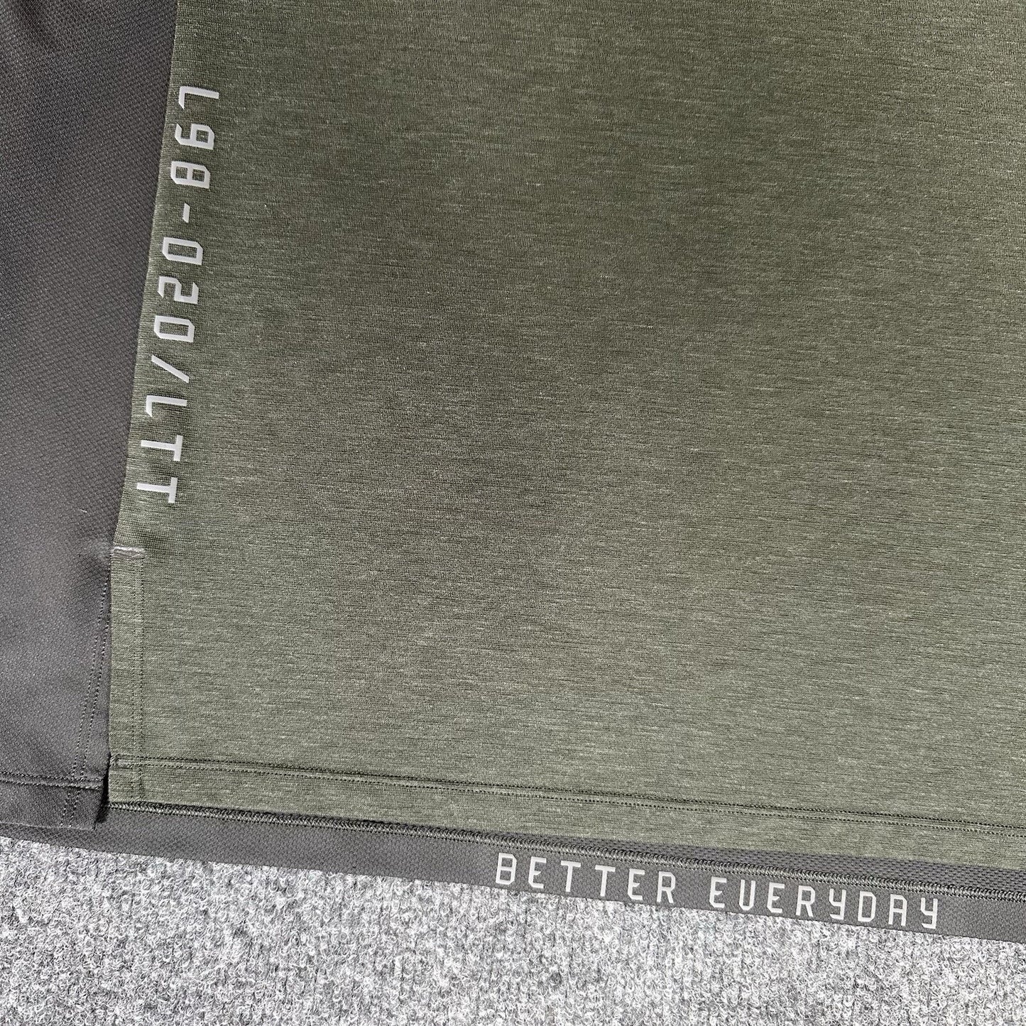 Lululemon Always Agile Shirt Mens XL Green Grey Athletic Short Sleeve Adult