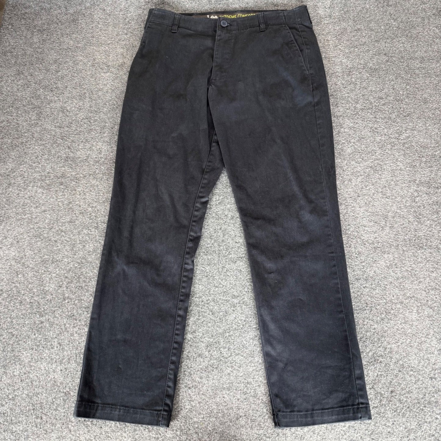 Lee Extreme Comfort MVP Relaxed Fit Pants Mens 34x31 Black Performance Chino