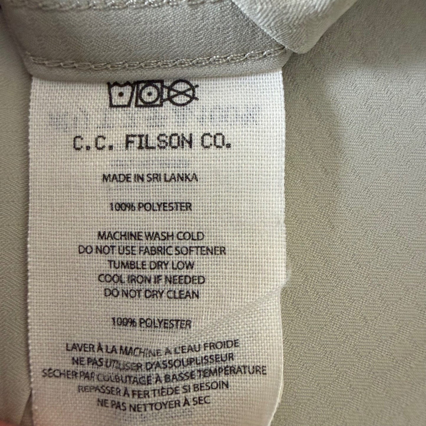 CC Filson Ultra Light Fishing Shirt Mens M Sandbar Long Sleeve Button Up Outdoor