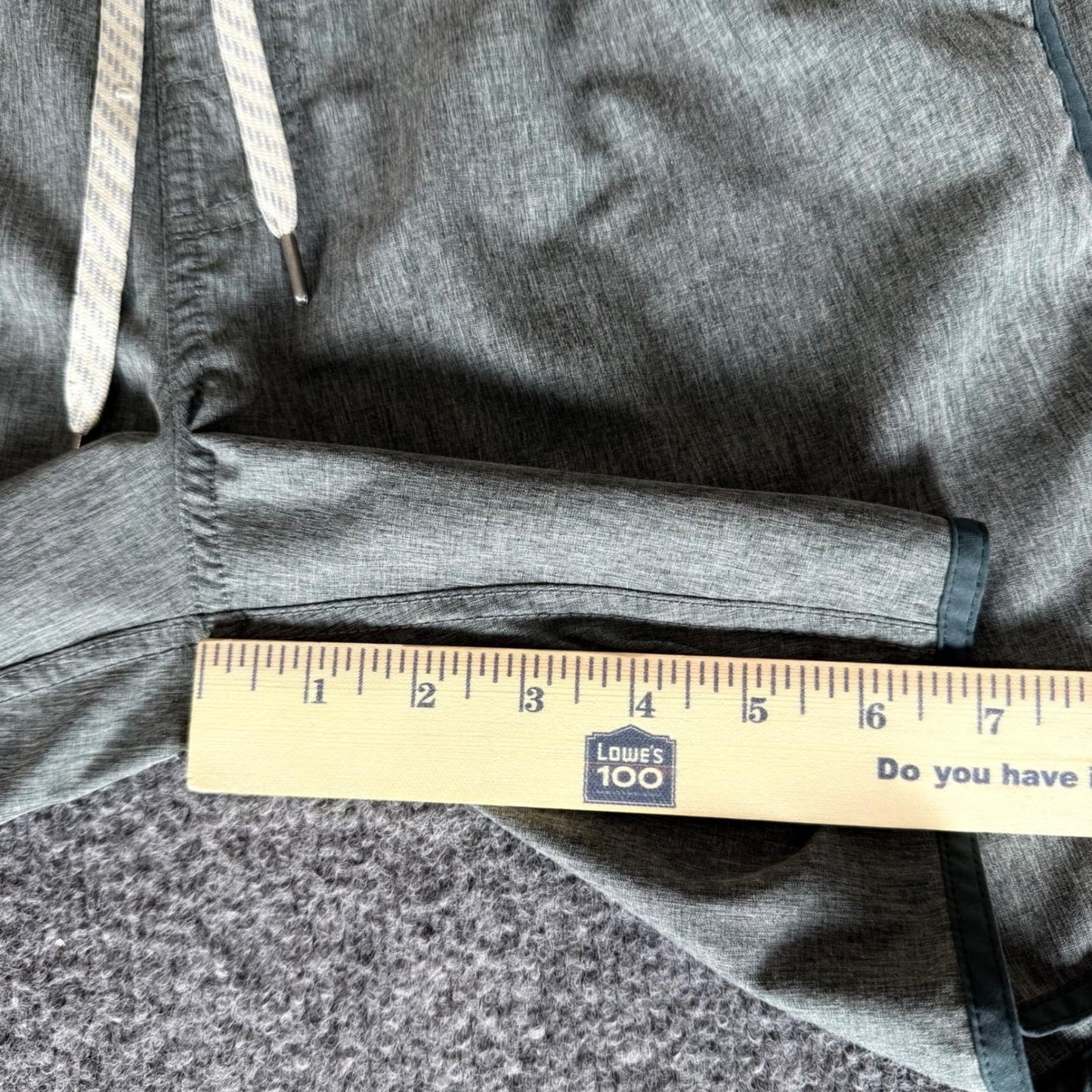 Vuori Banks Short Mens Small Green Athletic Performance Running Workout Gym V330