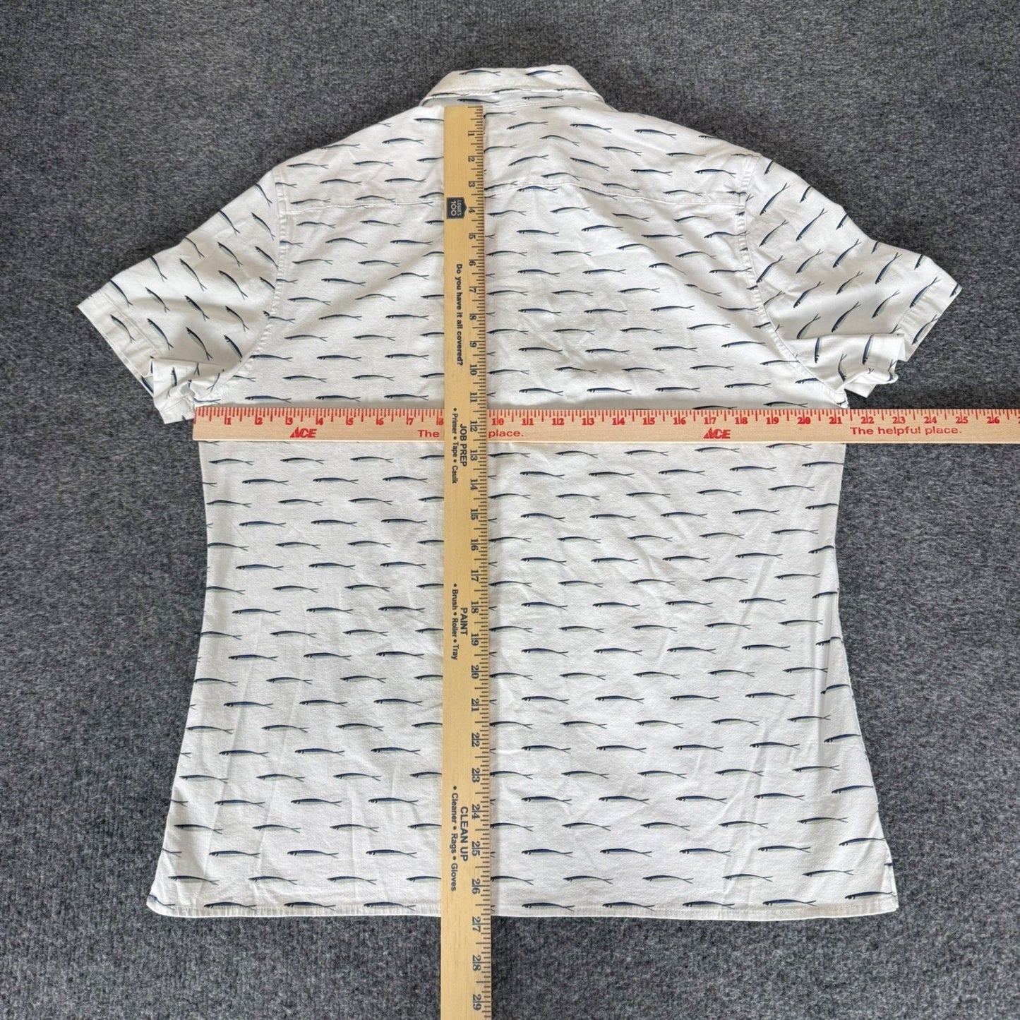 Fair Harbor Mens White Fish Print Short Sleeve Button Up Shirt Medium Casual