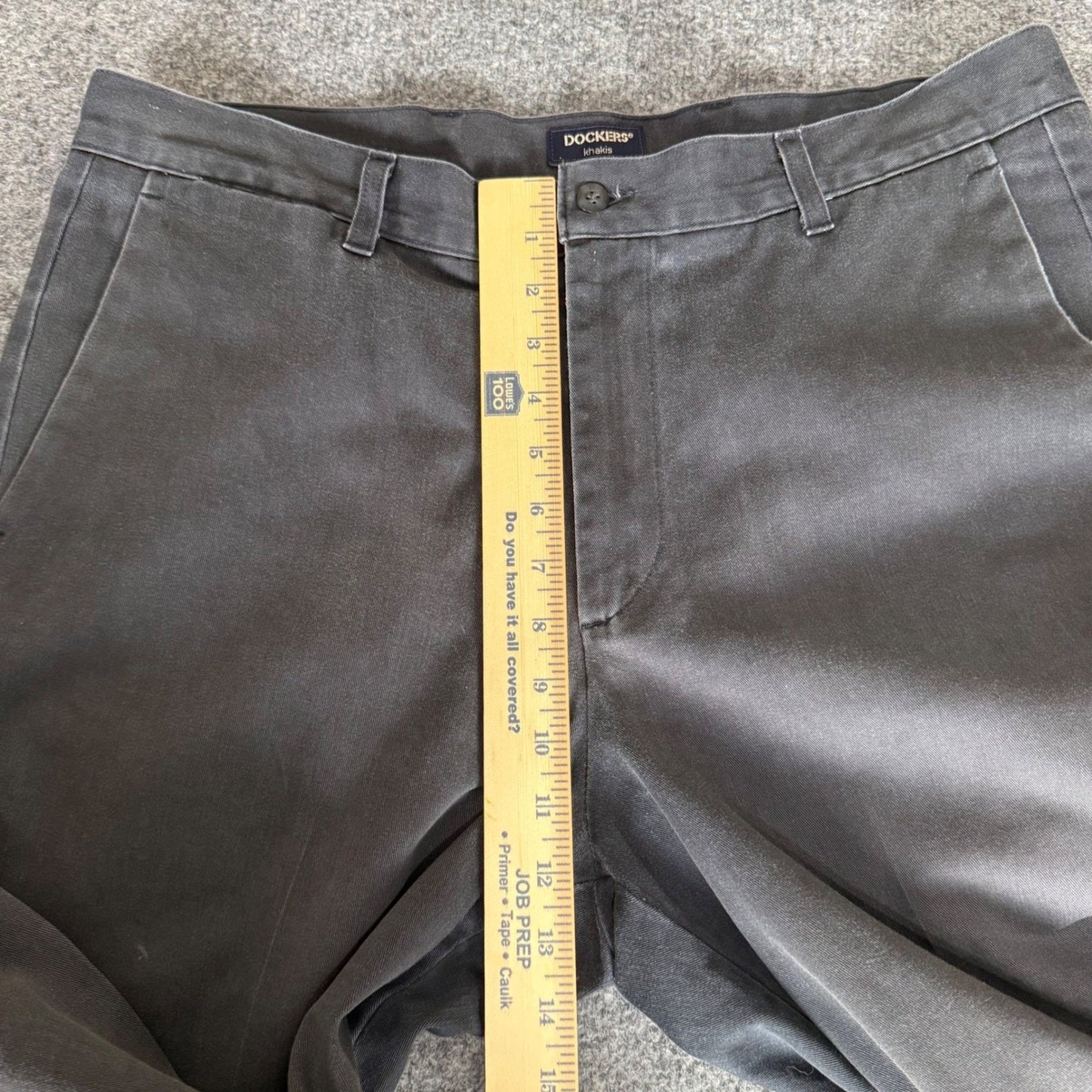 Dockers Khakis Mens 36x32 Gray Cotton Pants Casual Chino Business Office Classic