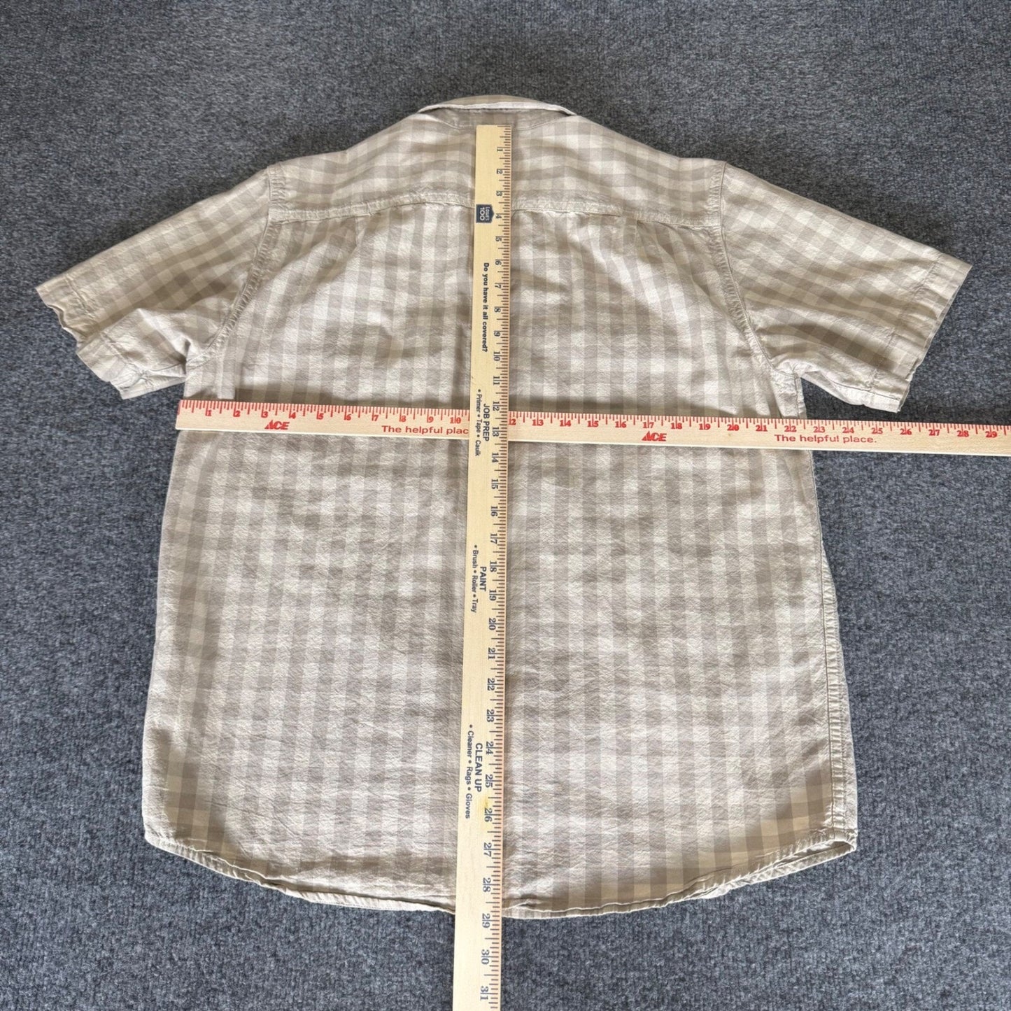 Carhartt Workwear Button Up Shirt Short Sleeve Loose Fit Tan Plaid Mens Medium