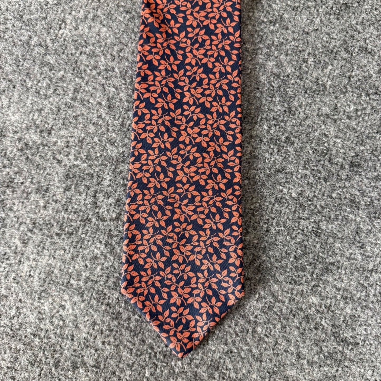 Brooks Brothers Makers Mens Silk Tie Navy Blue Orange Leaf Pattern Made in USA