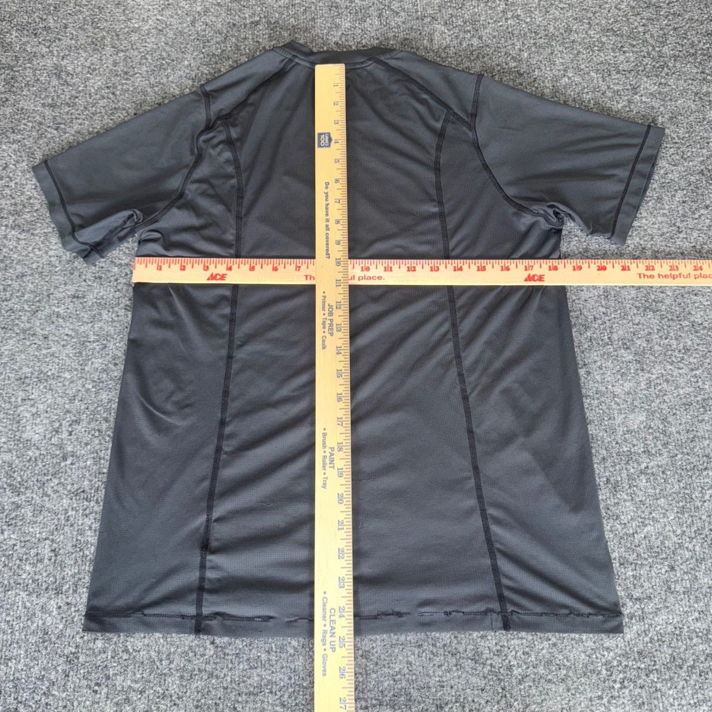 Outdoor Research Shirt Mens Small Gray Short Sleeve Hiking Performance Athletic