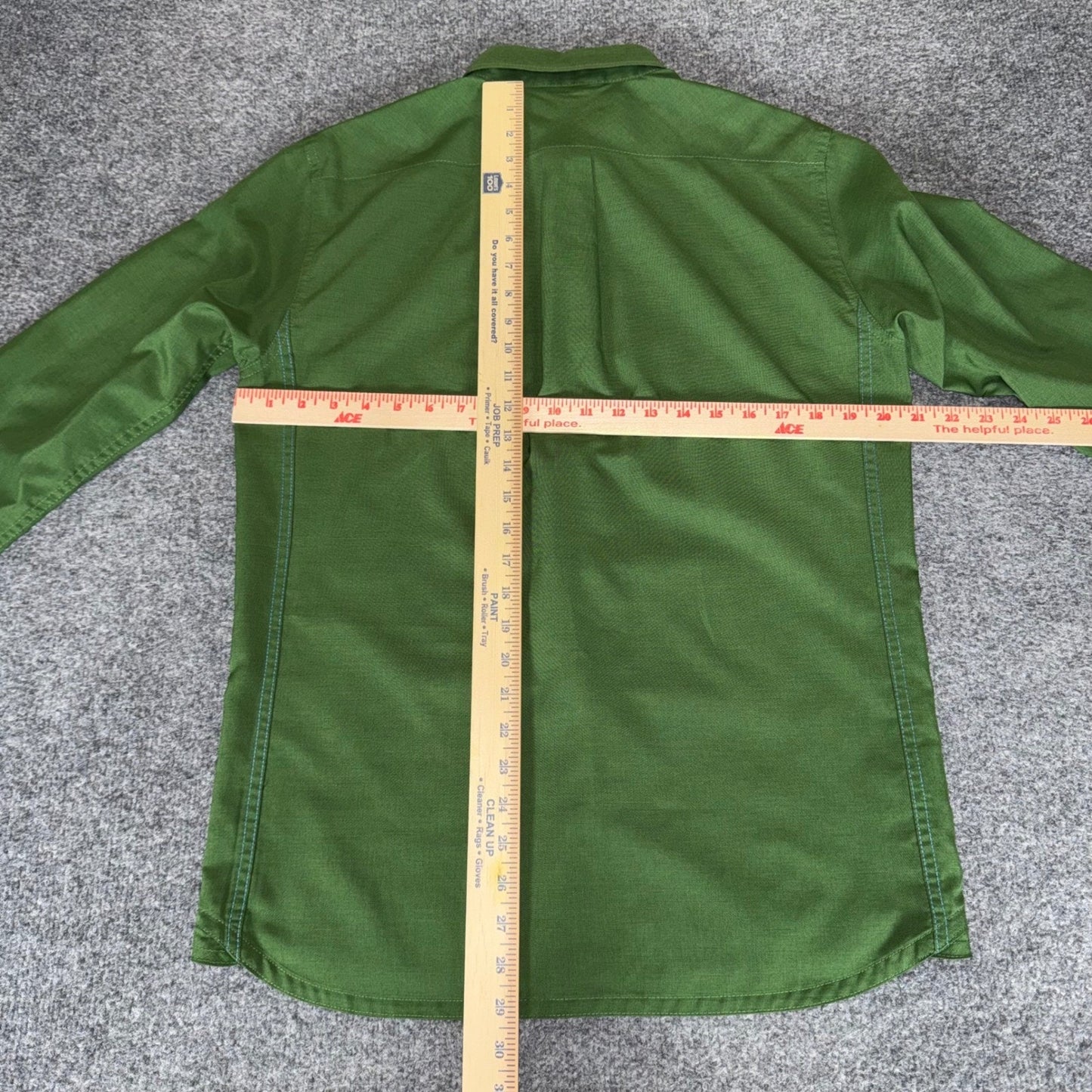 Eddie Bauer First Ascent Shirt Mens Small Green Long Sleeve Pearl Snap Outdoor