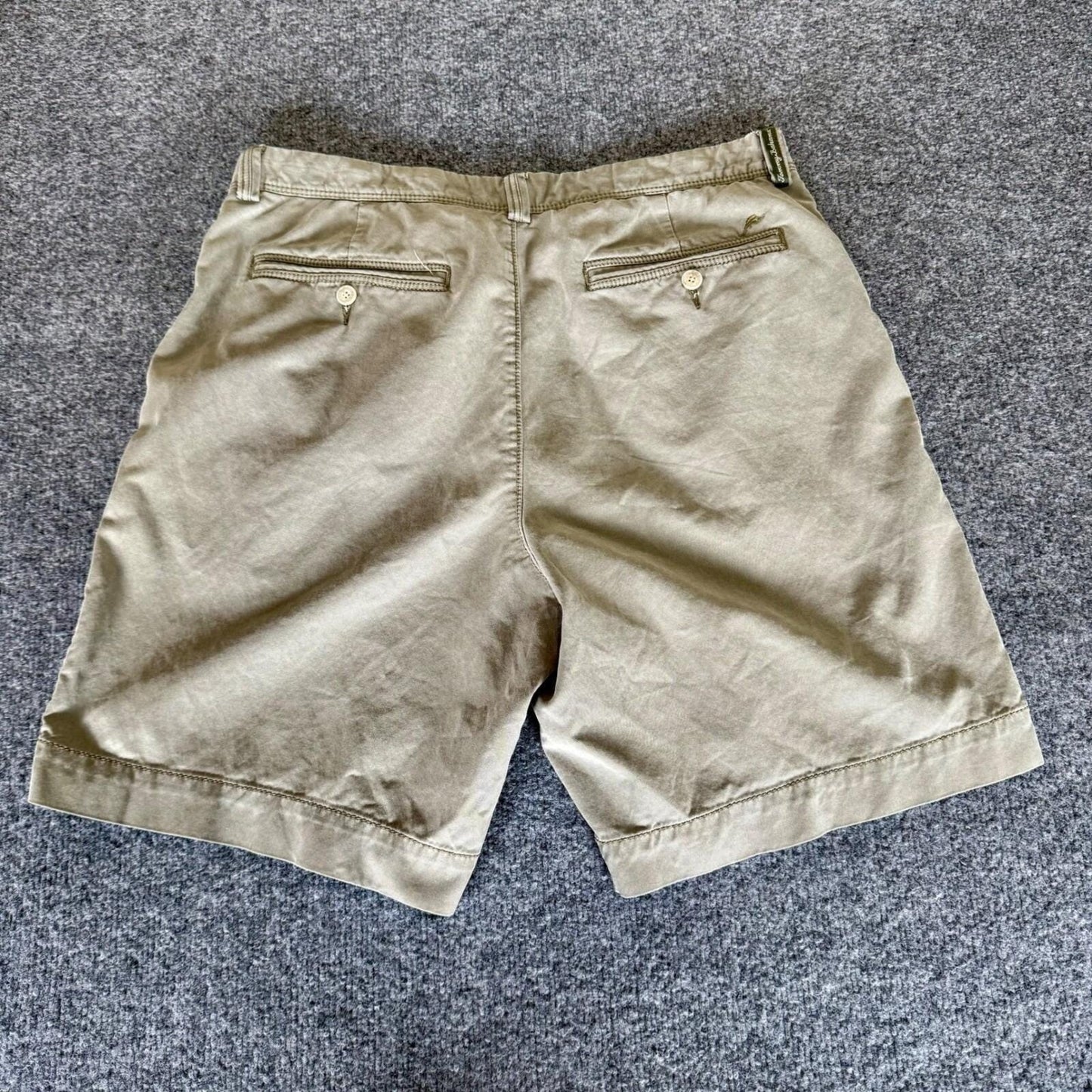 Tommy Bahama Shorts Mens 35 Green Flat Front Chino Casual Summer Vacation Golf