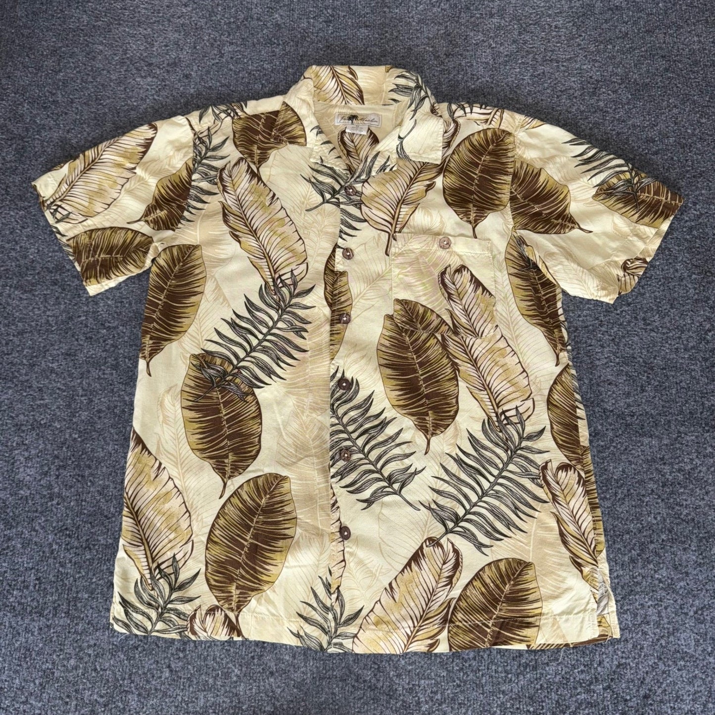 Joe Marlin Mens Medium Hawaiian Shirt Beige Rayon Tropical Leaf Print Button Up