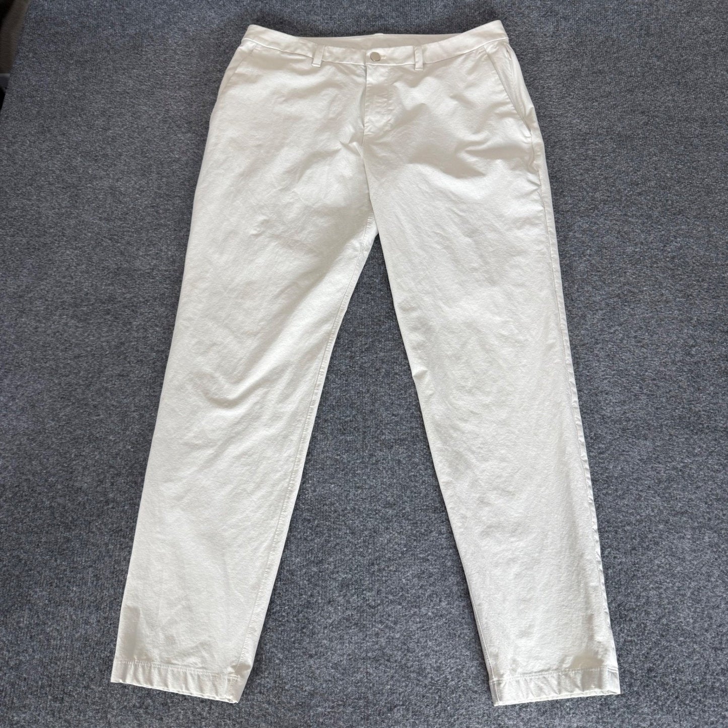 Lululemon ABC Pant Slim Fit Mens 34x30 Beige Chino Stretch Casual Golf Office