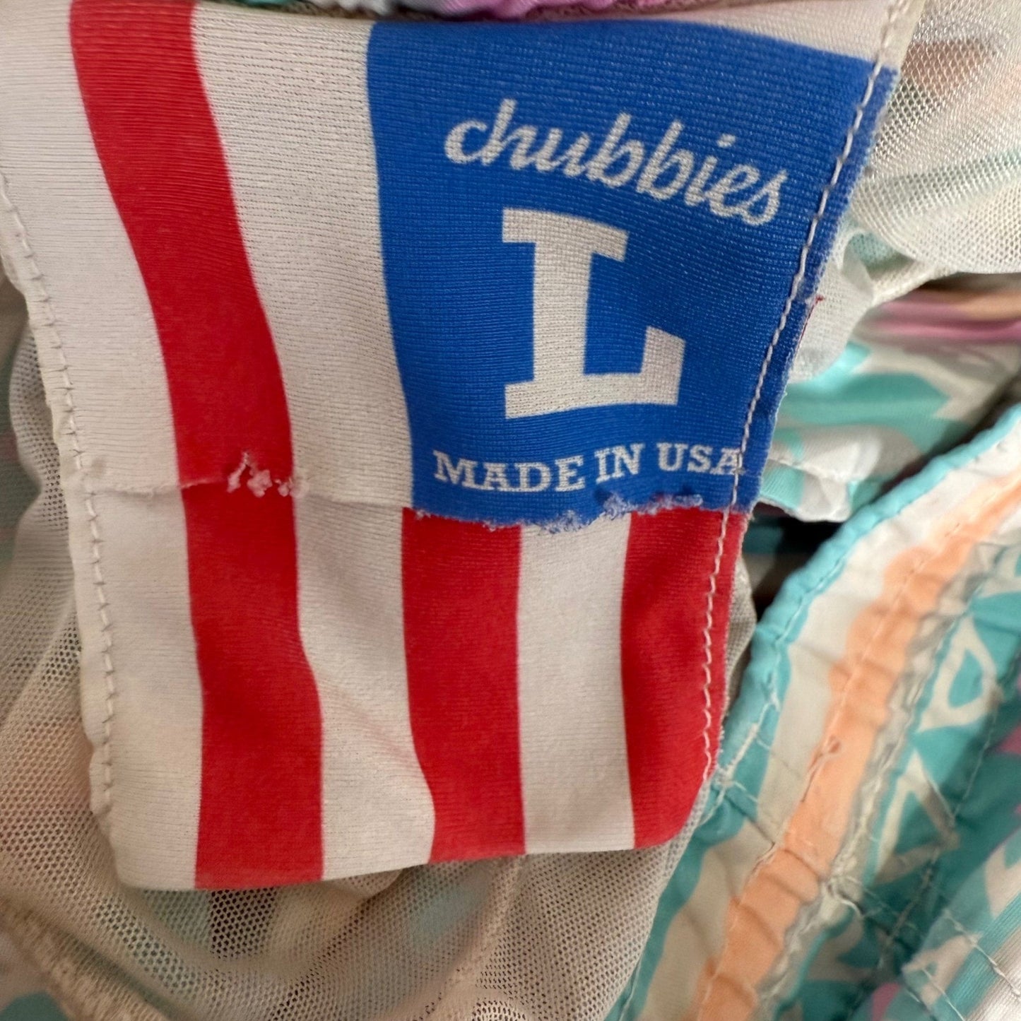Chubbies Swim Trunks Mens L 38x5.5 Geometric Shorts Quick Dry Lined Drawstring