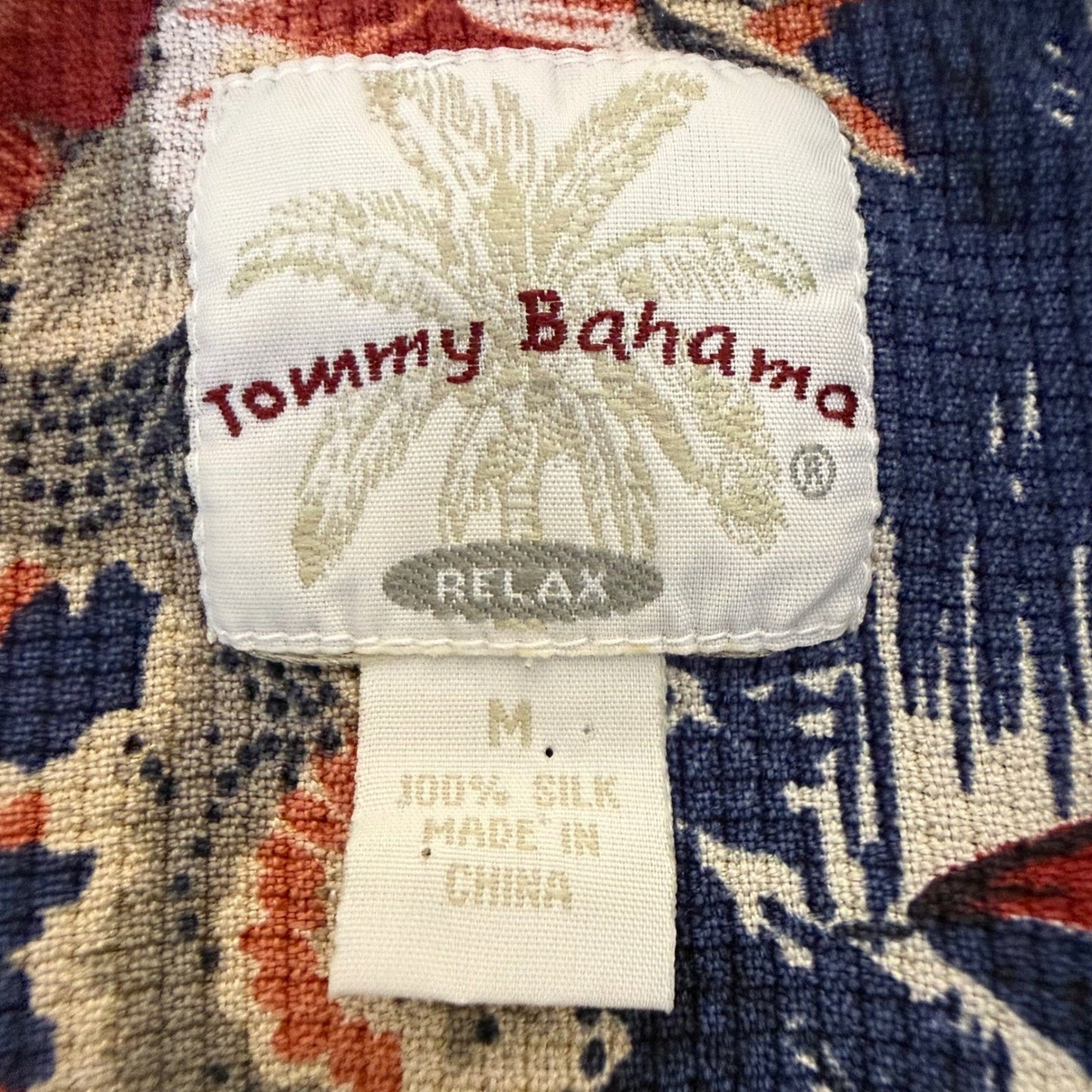 Tommy Bahama Hawaiian Shirt Men Medium Silk Tropical Floral Sailboat Relax Aloha