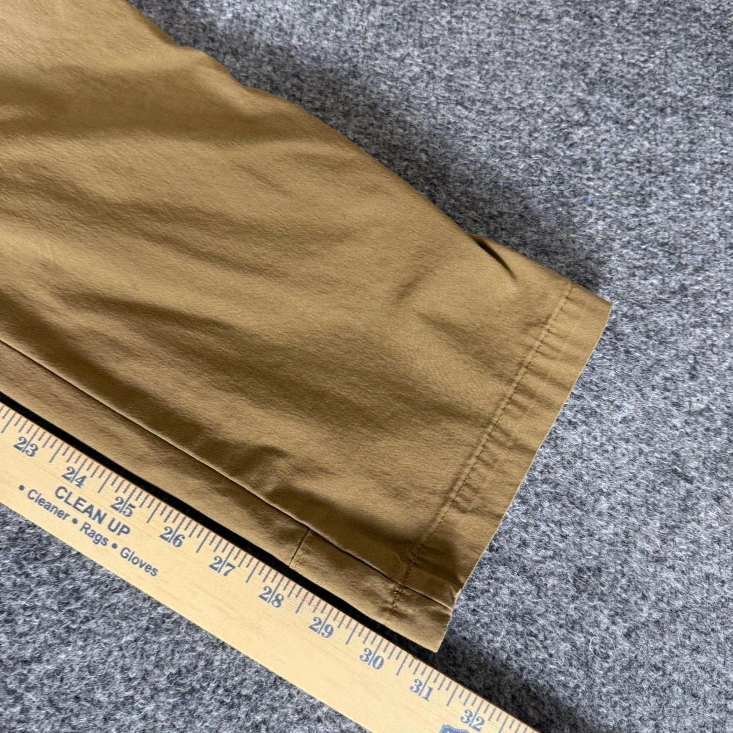 Wrangler ATG All Terrain Gear Mens Cargo Pant 32x31 Brown Outdoor Hiking Utility